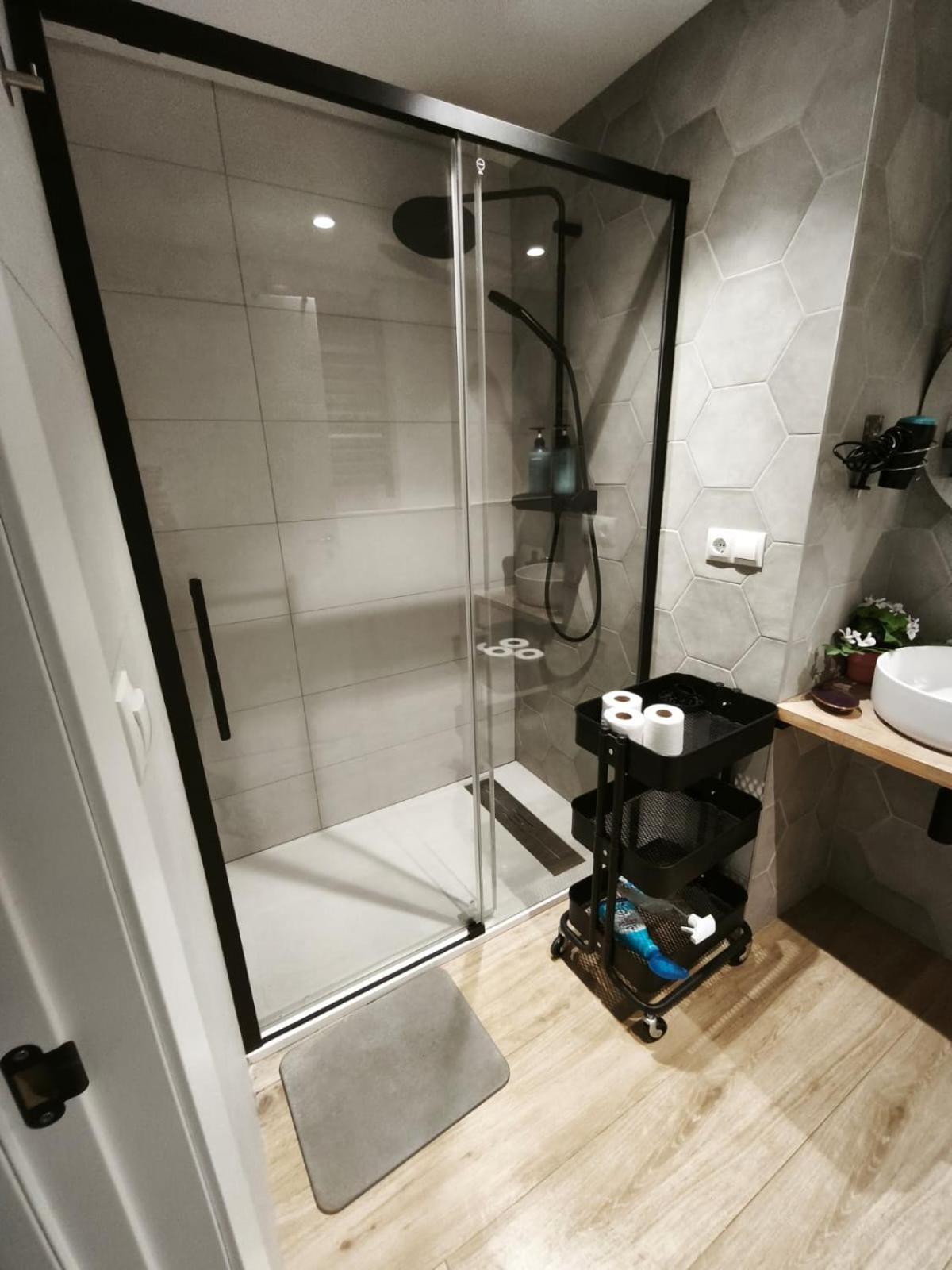Dorado Cabanyal - Luxury Beachside Charm Apartment Valencia