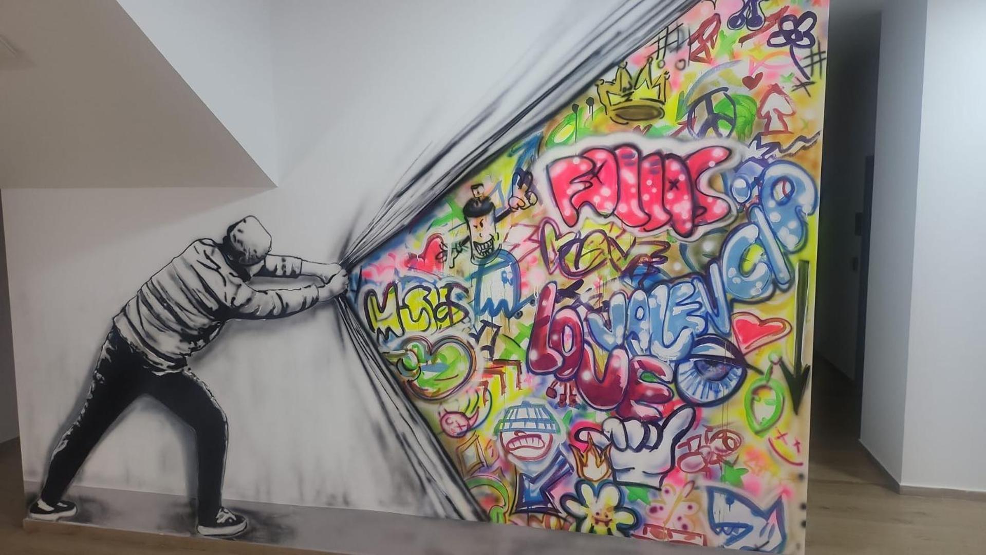 & Arts Valencia