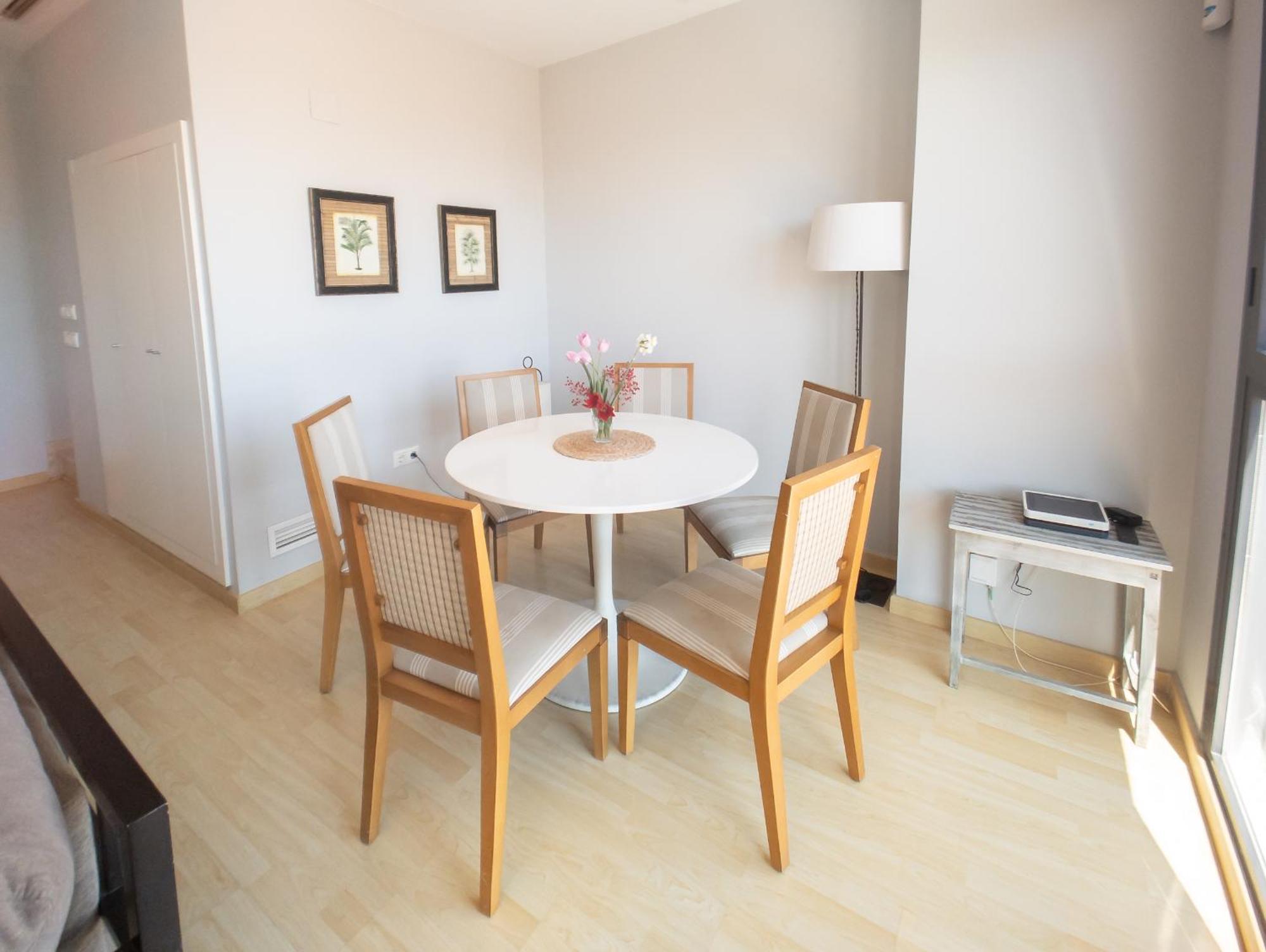 2 Apartamento *