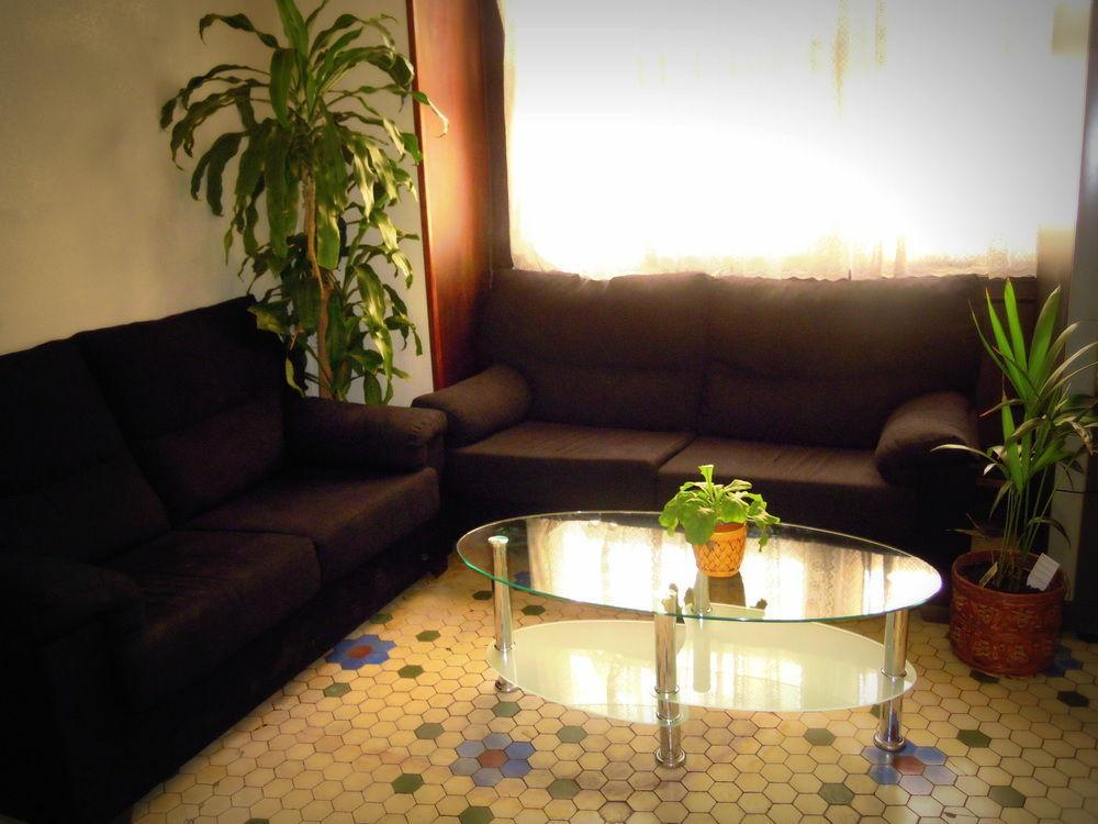 Europa Hotel *