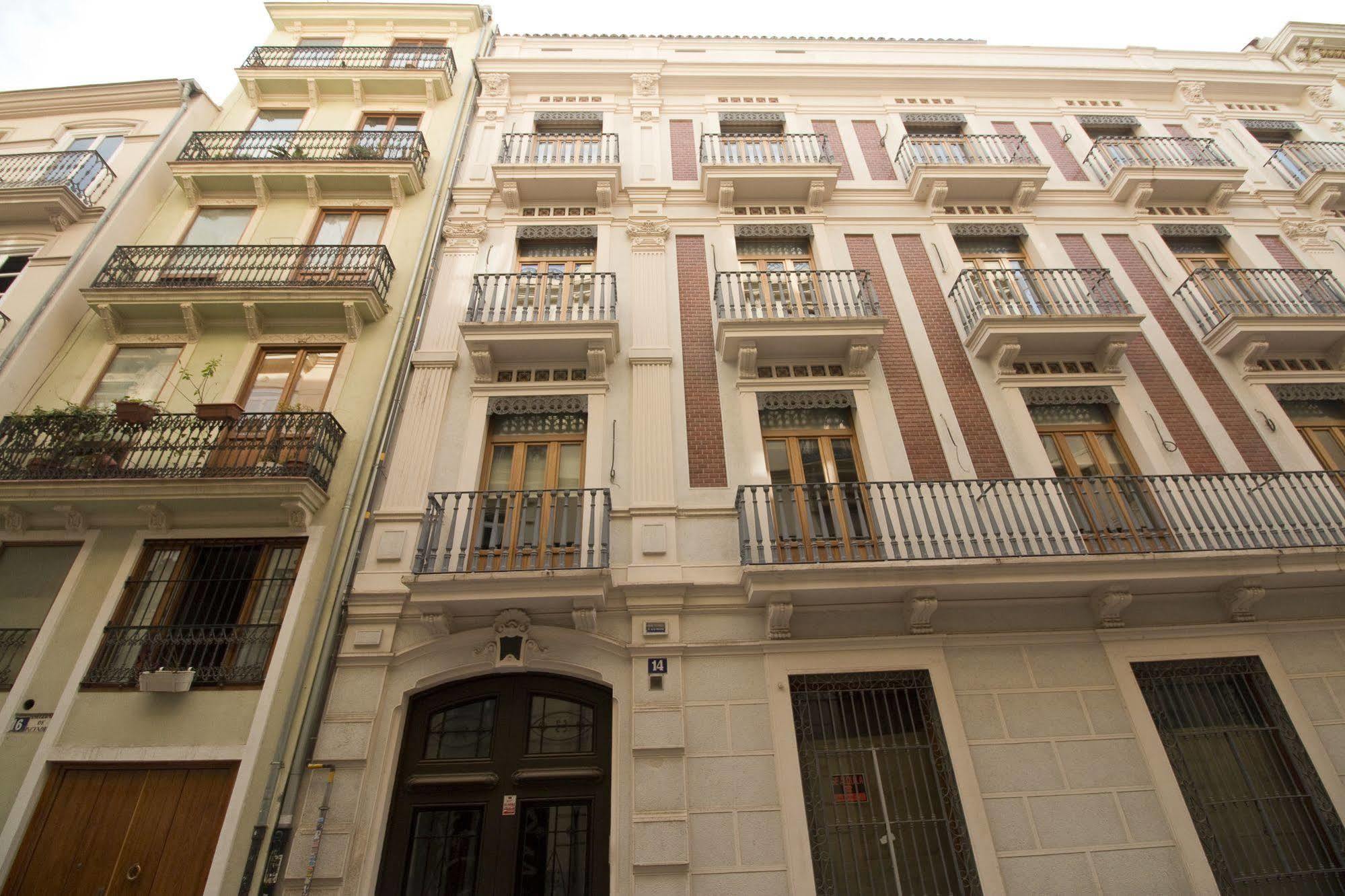 Bet - Trinitarios * Valencia