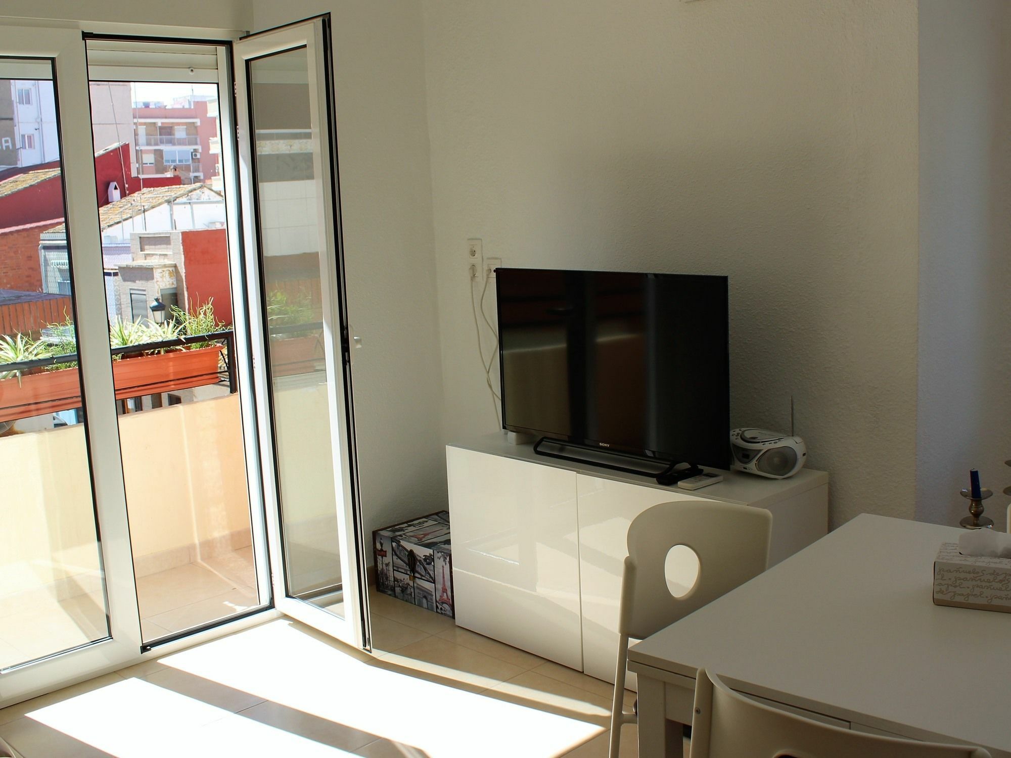 Piso Acogedor Cerca De La Playa Malvarrosa Apartamento *