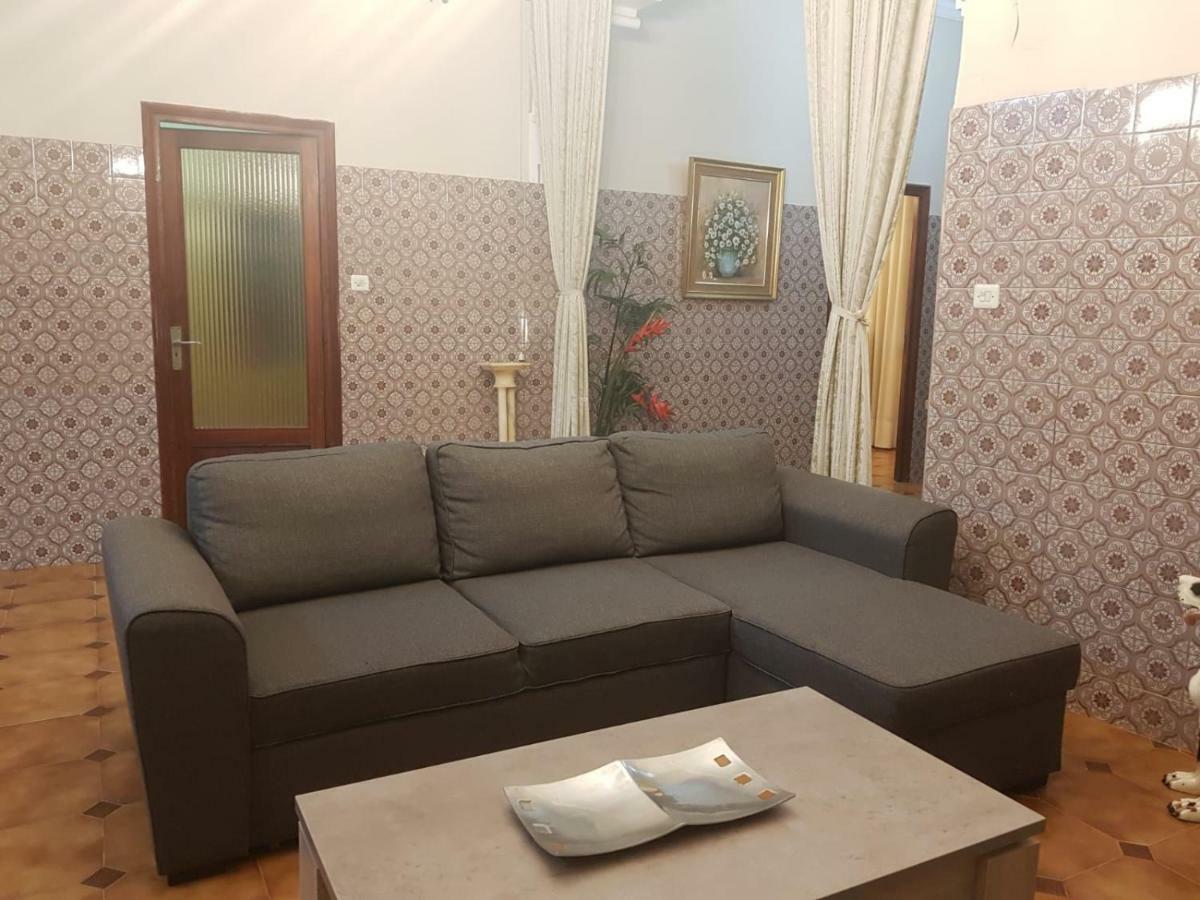 Casual House