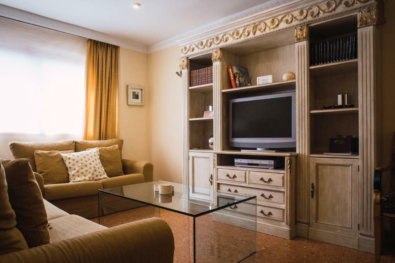 Noche En Artes Apartamento