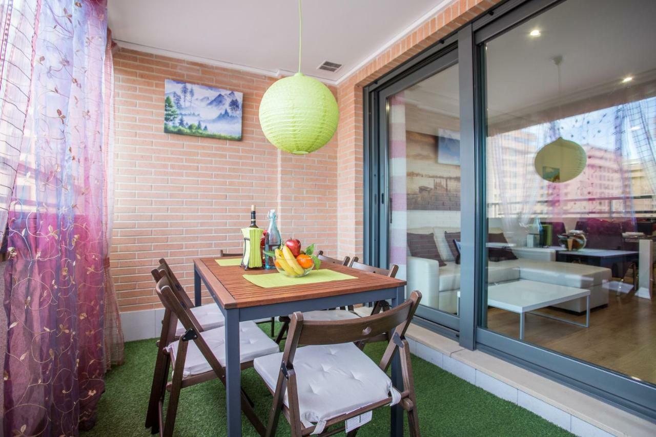Apartamento On The Beach,pool,wifi,garage,valencia Valencia